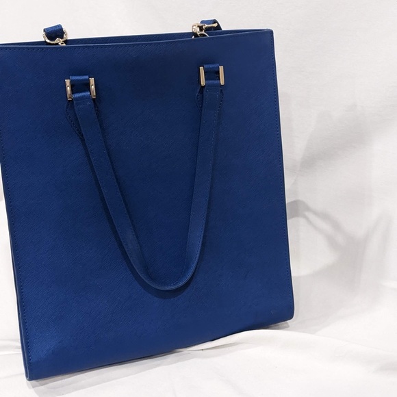 Danier cobalt blue steffiano leather bag - Picture 4 of 10